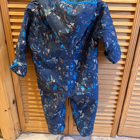 Patagonia bunting 6-12 months - Picture 2 of 2